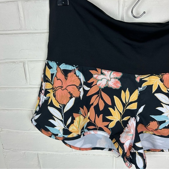 Roxy Floral Print Swim Board Shorts Size M - Picture 6 of 10